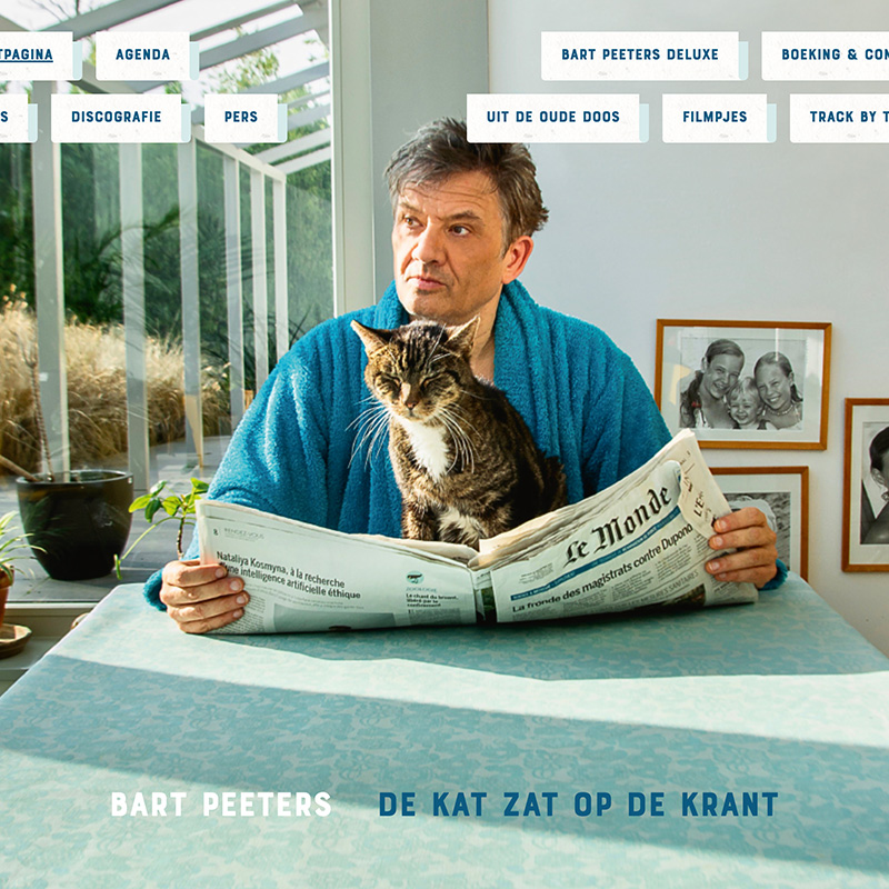 De Kat zat op de Krant